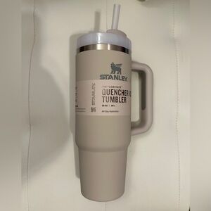 COPY - Brand New Starbucks 30 oz Tumbler